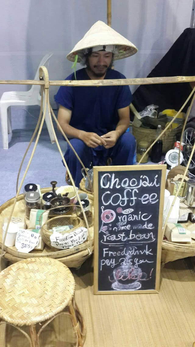 "บาริสต้า" อาชีพคนรุ่นใหม่
ฝีมือขั้นเทพ เสน่ห์ร้านกาแฟเชียงใหม่