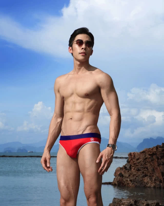 ณัฐ ศักดาทร อวดของดีถ่ายเซ็กซี่จัดเต็มอีกรอบ ทิ้งทวนซัมเมอร์