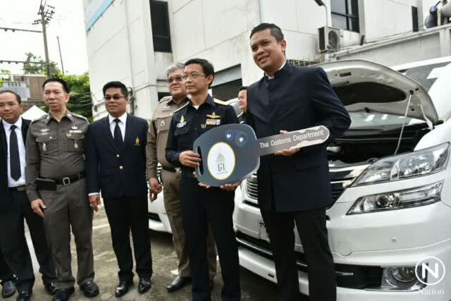 กรมศุลกากร ส่งมอบรถยนต์ที่ถูกโจรกรรมให้มาเลเซีย