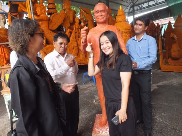 ช่างแกะเทียนรูปนายกฯตู่ ทำมินิฮาร์ท