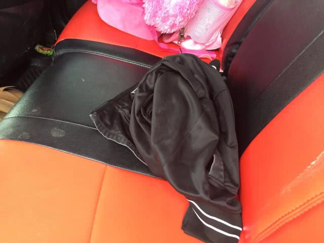 พบรถผู้ต้องสงสัย ฆ่าปาดคอสาวเสริฟ จอดทิ้งในปั๊ม ปตท.กุยบุรี