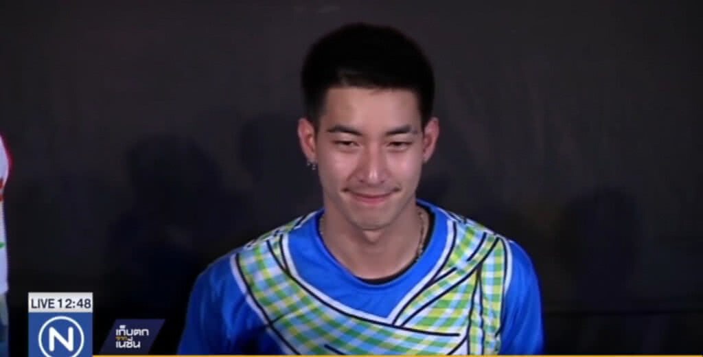 "โตโน่" ยังไม่เปิดใจรักใคร "โตโน่" ยังไม่เปิดใจรักใคร