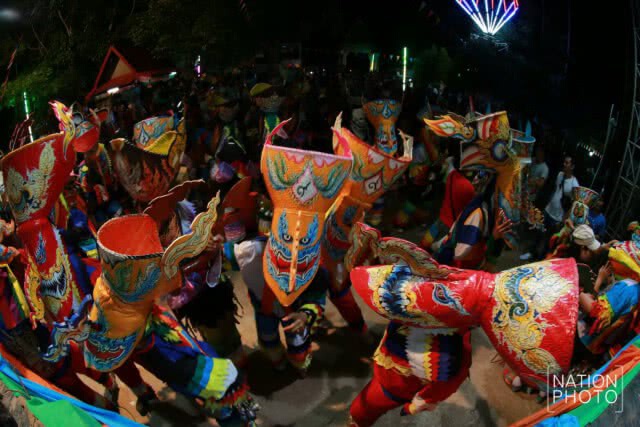 งานสืบสานประเพณีบุญหลวงและการละเล่นผีตาโขน วัดโพธิ์ศรี