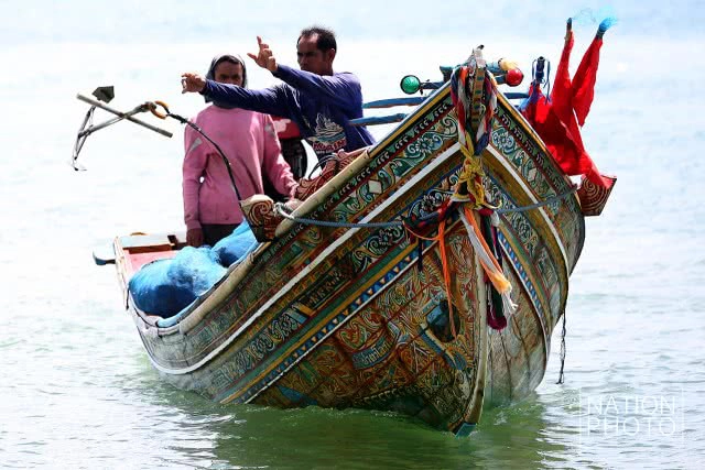 จับปูในบ้านปลา
วิถีประมงพื้นบ้าน ชายแดนใต้