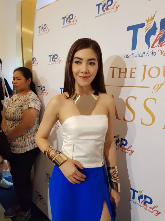 'วุ้นเส้น' รับ อยู่ห่างๆ อย่างห่วงๆอดีตสามี 'ชาคริต'