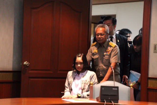 แม่-น้องบีม พบรองปลัดยุติธรรม หาแนวทางช่วยเหลือ กม.