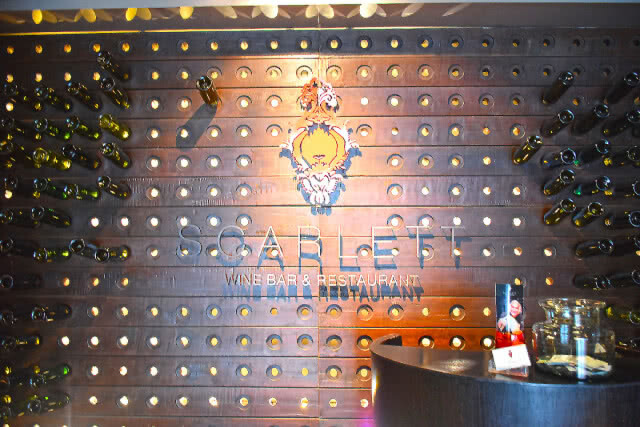 อร่อยปักหมุด : อาหารฝรั่งเศสต้นตำรับพร้อมวิวสวยๆ ที่ห้องอาหาร The Scarlett wine bar & Restaurant