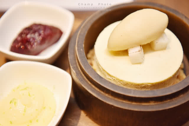 อร่อยปักหมุด : อาหารอร่อยกับวิวสวยที่ Char Restaurant ชั้น 25 โรงแรม Hotel Indigo Bangkok ถนนวิทยุ