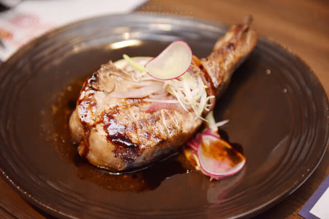 อร่อยปักหมุด : อาหารอร่อยกับวิวสวยที่ Char Restaurant ชั้น 25 โรงแรม Hotel Indigo Bangkok ถนนวิทยุ