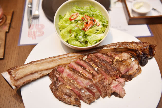 อร่อยปักหมุด : อาหารอร่อยกับวิวสวยที่ Char Restaurant ชั้น 25 โรงแรม Hotel Indigo Bangkok ถนนวิทยุ