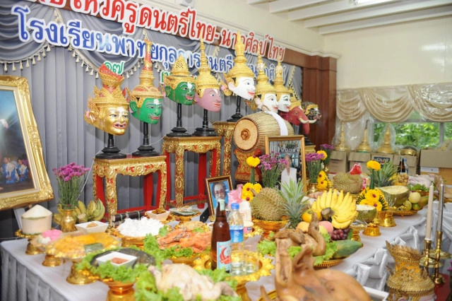 เพราะเหตุการณ์ในคืนนั้น?