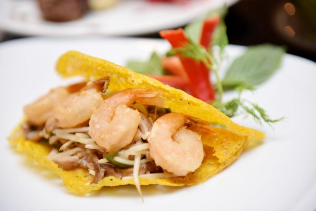 อร่อยปักหมุด : อร่อยและสุขภาพดีไปกับเมนูอะลาคาสและอะลาคาสบัฟเฟ่ต์อาหารเวียดนามดั้งเดิม ที่ เลอ ดานัง