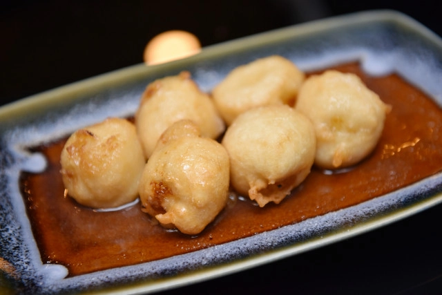 อร่อยปักหมุด : อร่อยและสุขภาพดีไปกับเมนูอะลาคาสและอะลาคาสบัฟเฟ่ต์อาหารเวียดนามดั้งเดิม ที่ เลอ ดานัง