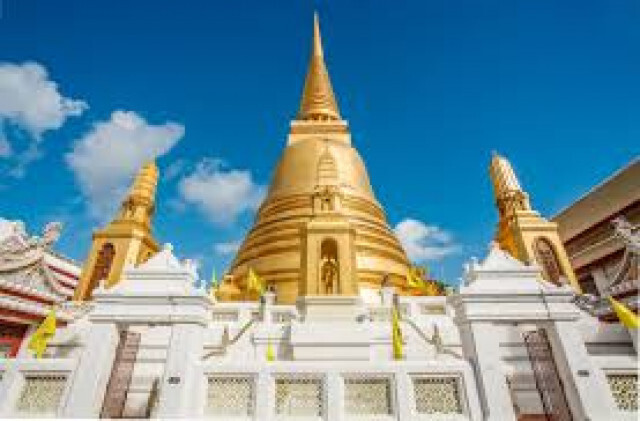 ทำบุญไหว้พระ 10 วัด 10 รัชกาล 
ในวันพระใหญ่ "อาสาฬหบูชา"