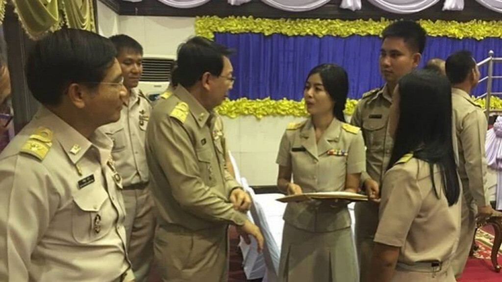จ่อพึ่งศาลปกครองสั่งวิทยฐานะเกณฑ์ใหม่ไม่มีผลย้อนหลัง จ่อพึ่งศาลปกครองสั่งวิทยฐานะเกณฑ์ใหม่ไม่มีผลย้อนหลัง