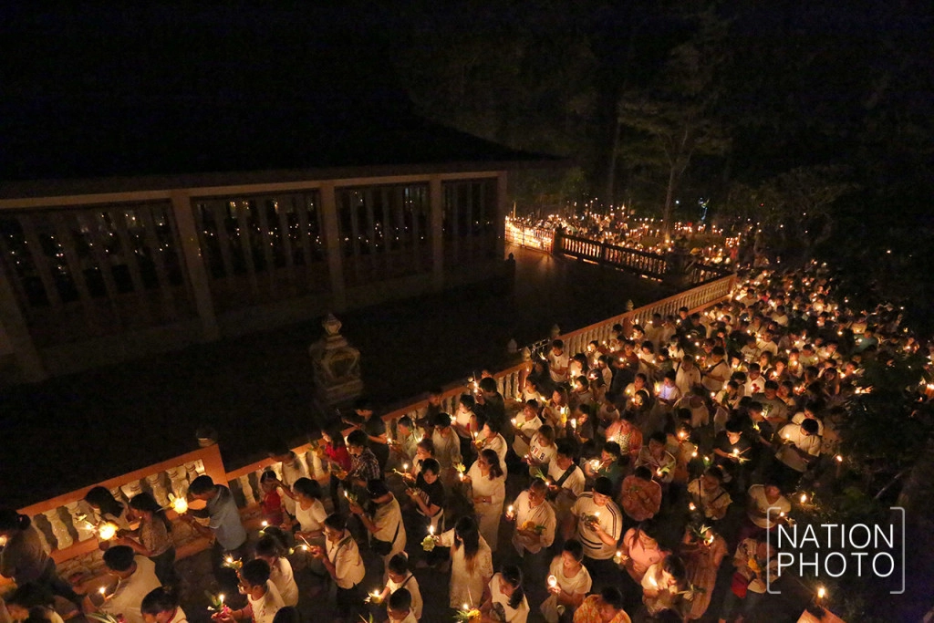 เข้าพรรษา กระจ่างด้วยแสงเทียน วัดทีไม่ใช้ไฟฟ้า หนึ่งเดียวในภูเก็ต เข้าพรรษา กระจ่างด้วยแสงเทียน วัดทีไม่ใช้ไฟฟ้า หนึ่งเดียวในภูเก็ต