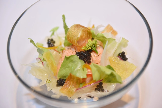 มื้อกลางวันกับอาหารสไตล์ฝรั่งเศส ณ The Reflexions โรงแรมพลาซ่า แอทธินี รอยัล เมอริเดียน