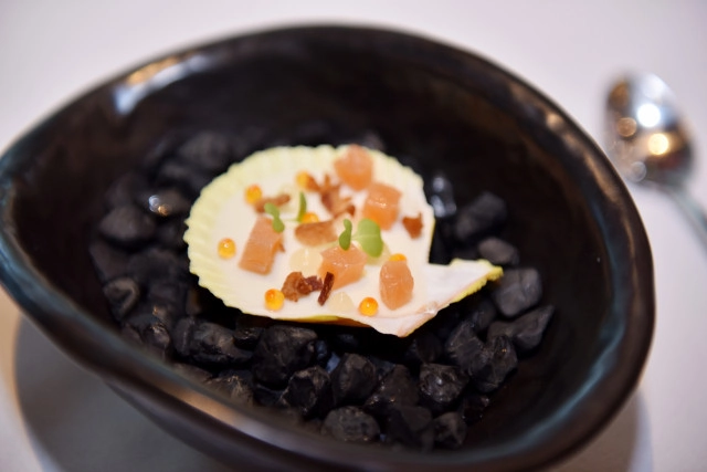 มื้อกลางวันกับอาหารสไตล์ฝรั่งเศส ณ The Reflexions โรงแรมพลาซ่า แอทธินี รอยัล เมอริเดียน