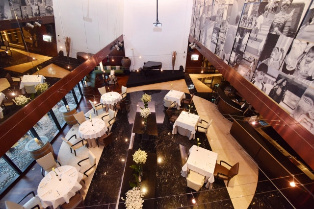 มื้อกลางวันกับอาหารสไตล์ฝรั่งเศส ณ The Reflexions โรงแรมพลาซ่า แอทธินี รอยัล เมอริเดียน