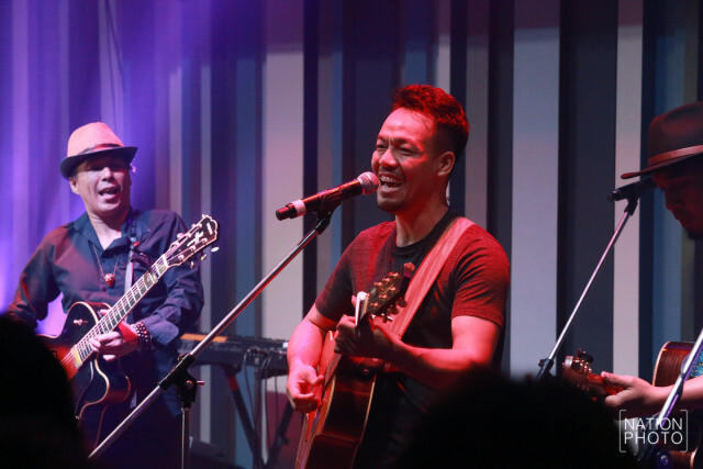 ภาพชุด คอนเสิร์ต "รวมพี่ รวมน้อง ร่วมร้อง เรามีเรา"