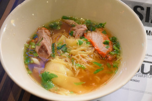 ปทุมวัน จันทร์สุดพิเศษ Pathumwan Monday Lunch Buffet ณ ห้องปาร์ตี้ เฮ้าส์ วัน  SIAM@SIAM ปทุมวัน