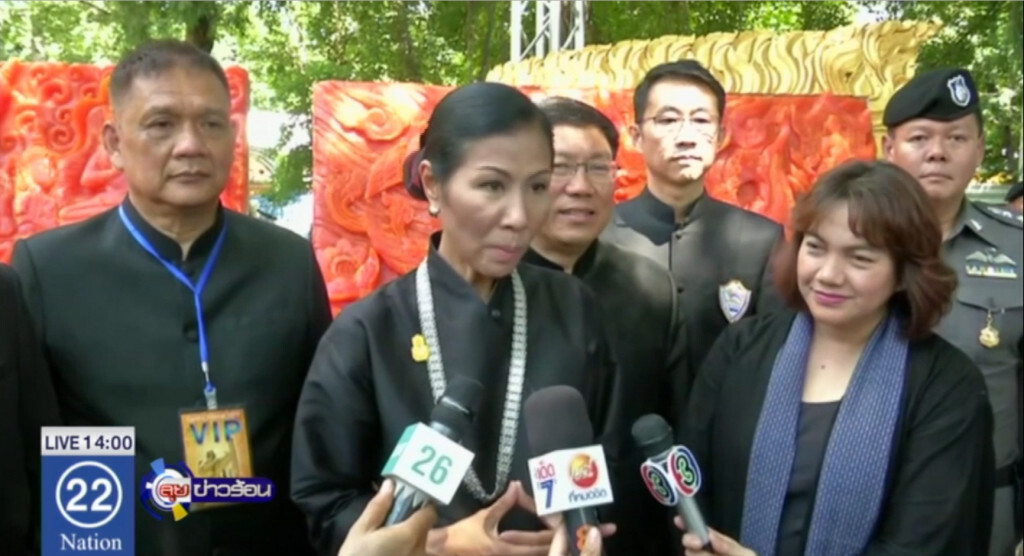 เที่ยววัดทำบุญหยุดยาวเงินสะพัด 7 พันล้าน เที่ยววัดทำบุญหยุดยาวเงินสะพัด 7 พันล้าน