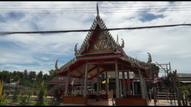 วัดบางน้อยสร้าง ศาลาเงิน-ศาลาทอง-ศาลานาค-จากเหรียญบาทและสตางค์ ถวายเป็นพระราชกุศล