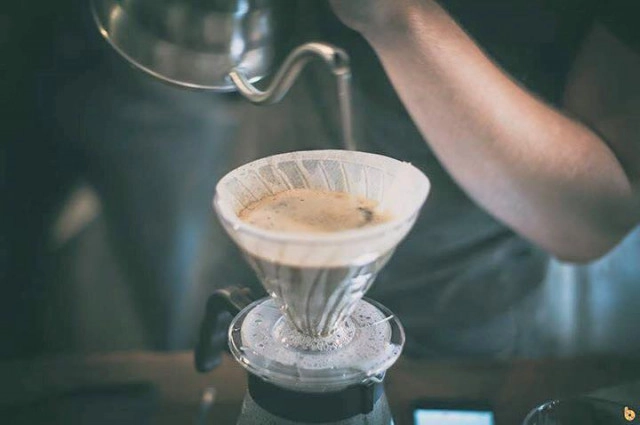 หญิงไทยหนึ่งเดียวในวงการกาแฟโลก พากาแฟสัญชาติไทยไต่ระดับมาตรฐานสากล