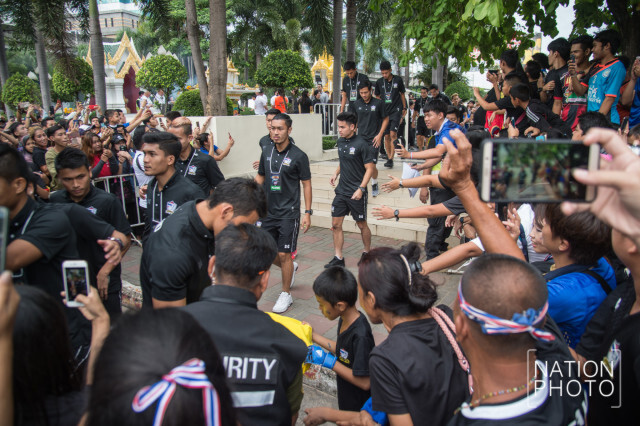 ทัพช้างศึก เดินทางมาถึงสนาม ก่อนดวลเกาหลีเหนือ ศึกคิงส์คัพ