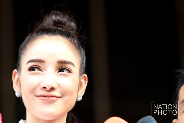 "แพท" รายงานตัวศาลคดีสมคบฟอกเงินยาเสพติด
