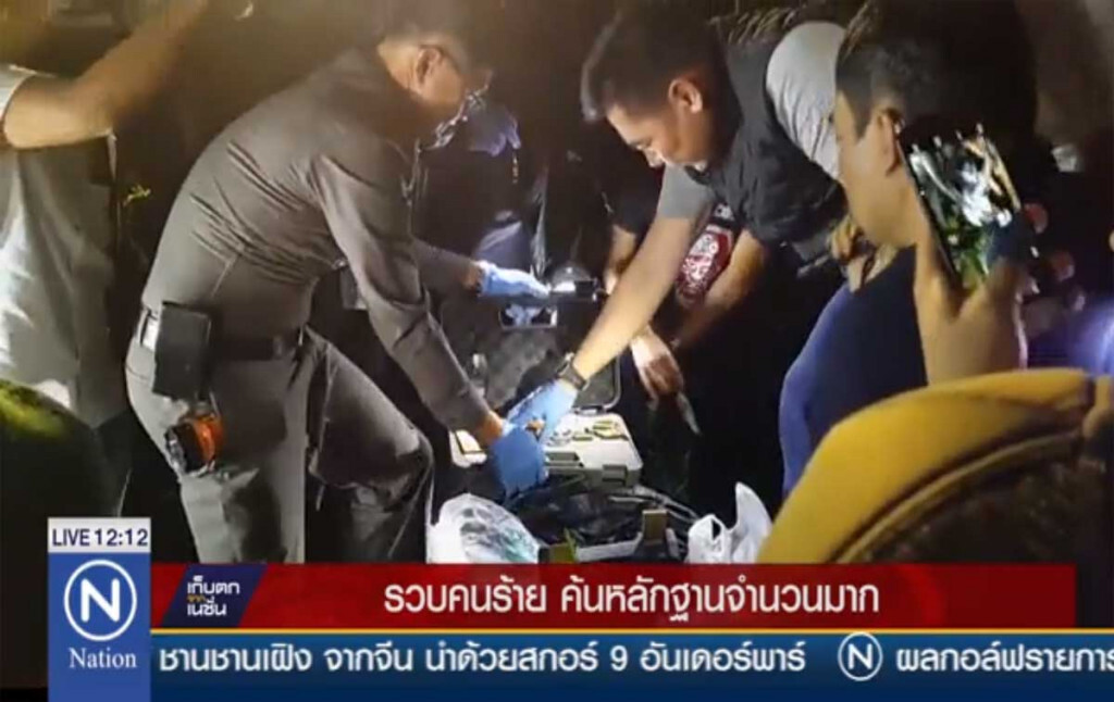 รวบ 5 คนร้าย ค้นหลักฐานจำนวนมาก รวบ 5 คนร้าย ค้นหลักฐานจำนวนมาก