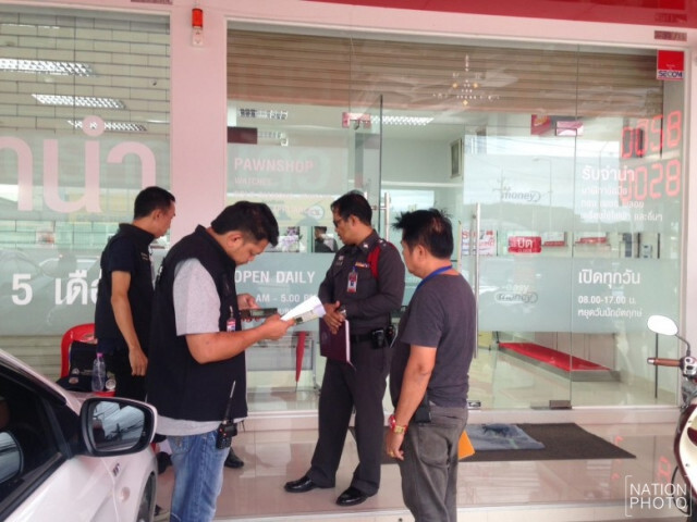 คนร้ายควงปืนบุกปล้นโรงรับจำนำได้ทรัพย์นับล้าน