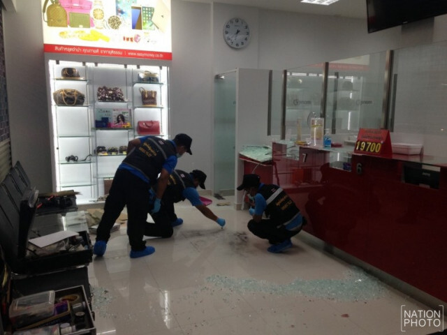 คนร้ายควงปืนบุกปล้นโรงรับจำนำได้ทรัพย์นับล้าน