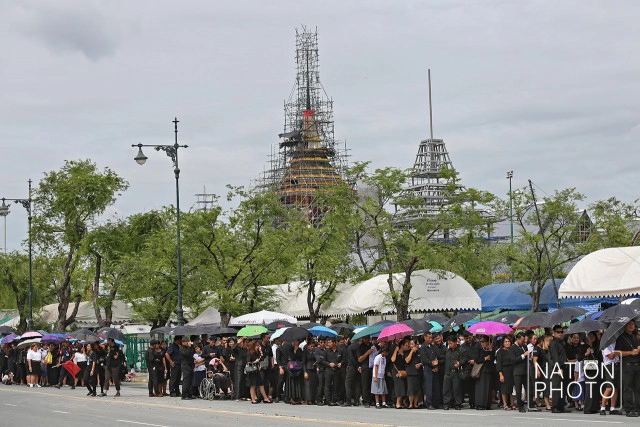 ประชาชนเข้ากราบสักการะพระบรมศพ รัชกาลที่ 9 (22 ก.ค.60)