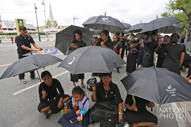 ประชาชนเข้ากราบสักการะพระบรมศพ รัชกาลที่ 9 (22 ก.ค.60)