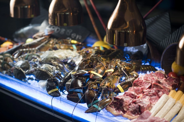 ฉลองวันแม่แบบสุดพิเศษไปกับบุฟเฟ่ต์เลิศรส 3 สไตล์ ณ โรงแรมพลาซ่า แอทธินี รอยัล เมอริเดียน