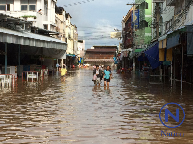น้ำยมทะลัก! ท่วมตลาดสดเทศบาลเมืองสุโขทัยธานี