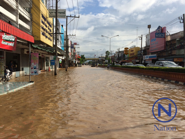 น้ำยมทะลัก! ท่วมตลาดสดเทศบาลเมืองสุโขทัยธานี