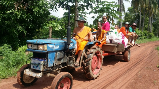 ต.เนินกุ่ม พิษณุโลก อ่วม น้ำล้นคลองท่วมหลายหมู่บ้าน