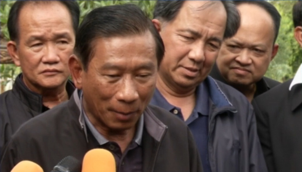 "ฉัตรชัย" กับกรณีปิดข่าวทำนบทรายขมิ้นขาด แจงได้เตือนแล้ว "ฉัตรชัย" กับกรณีปิดข่าวทำนบทรายขมิ้นขาด แจงได้เตือนแล้ว