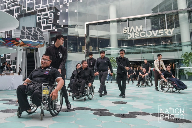 เปิดแล้ว! สกายพลาซ่าสี่แยกปทุมวัน มูลค่า 300 ล้านบาท