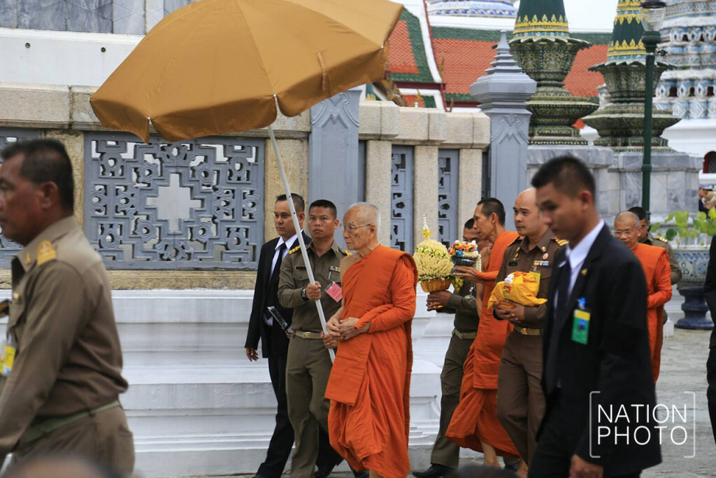 พิธีสวดพระพุทธมนต์ ถวายเป็นพระราชกุศลแด่ พระบาทสมเด็จ พระปรมินทรมหาภูมิพลอดุลยเดช พิธีสวดพระพุทธมนต์ ถวายเป็นพระราชกุศลแด่ พระบาทสมเด็จ พระปรมินทรมหาภูมิพลอดุลยเดช