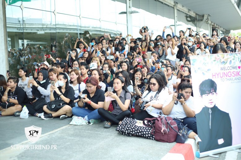 สุดแฮปปี้ พัคฮยองชิก มาไทยแล้วจ้า!