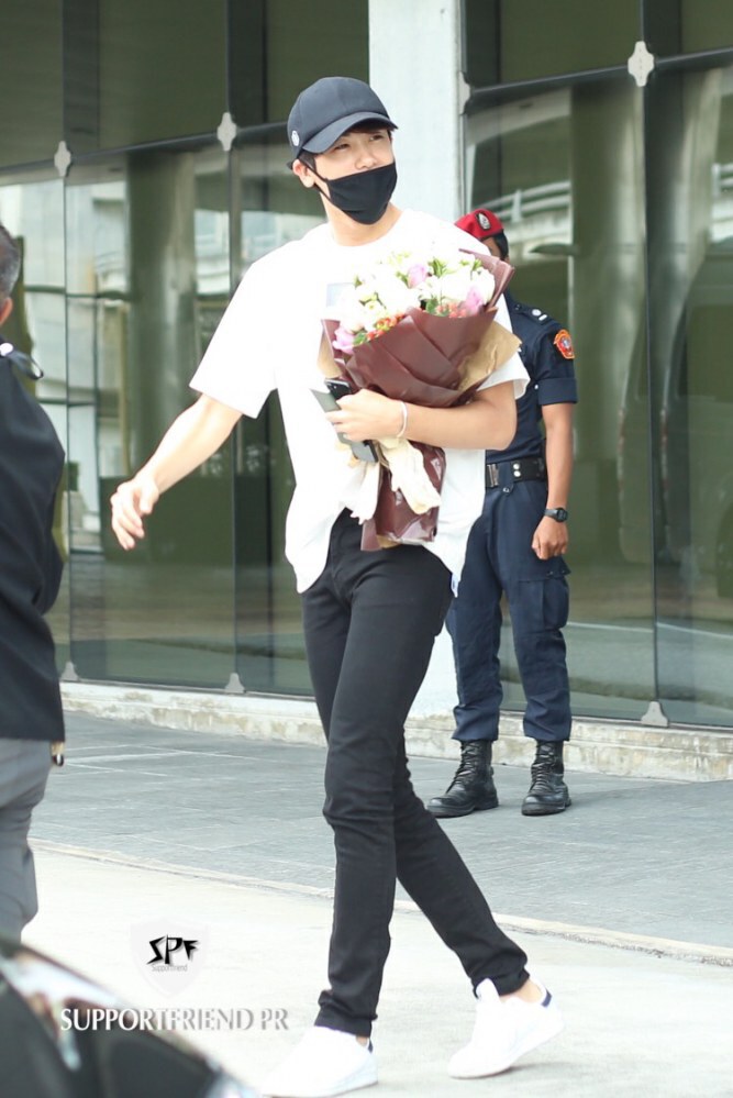 สุดแฮปปี้ พัคฮยองชิก มาไทยแล้วจ้า!