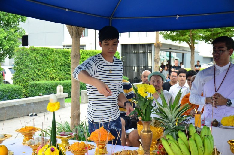 'ตูมตาม'  นำทีมนักแสดงบวงสรวงละครเรื่องใหม่ 'มาวัดกันไหม' 