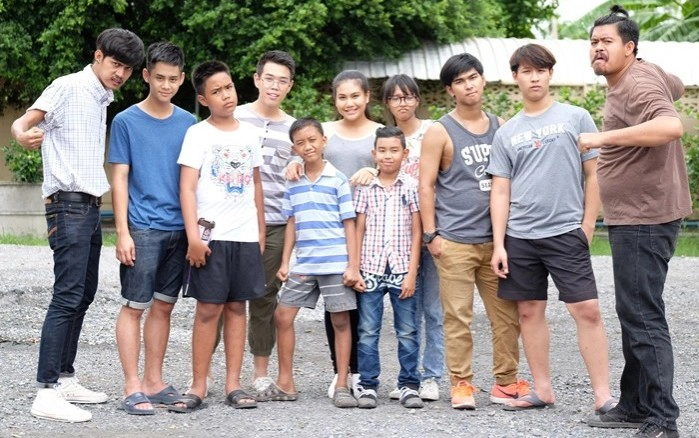 จอแก้ว เรื่องย่อ วัยฝันร้ายเดียงสา