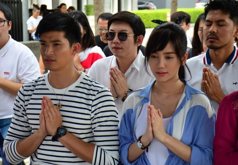 'ตูมตาม'  นำทีมนักแสดงบวงสรวงละครเรื่องใหม่ 'มาวัดกันไหม' 