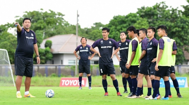 "ช้างศึกซีเกมส์" ยังซ้อมไม่เต็มทีม "ช้างศึกซีเกมส์" ยังซ้อมไม่เต็มทีม