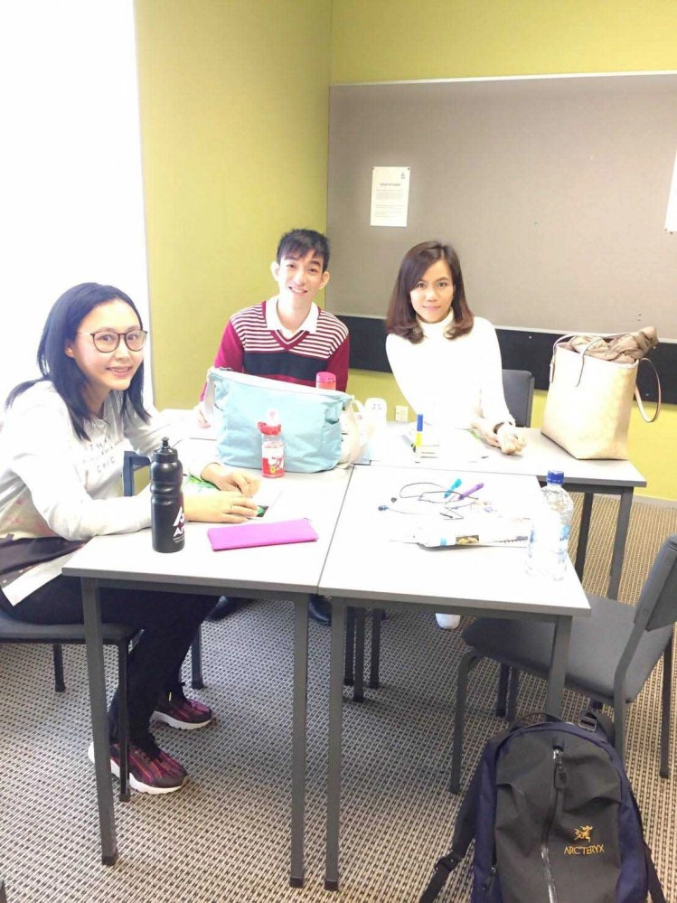 "หนุ่มกัมพูชา" ฝันจบ "ดร." ก่อนอายุ 27