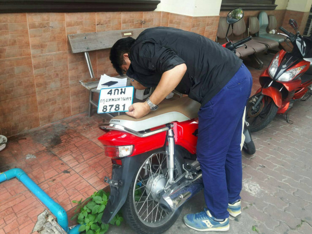 2 คนร้ายชิงทรัพย์ ญาติสงสัยมีคนจับโยนตกสะพาน